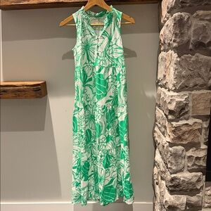Lilly Pulitzer Green and White Sleeveless Floral Maxi Dress